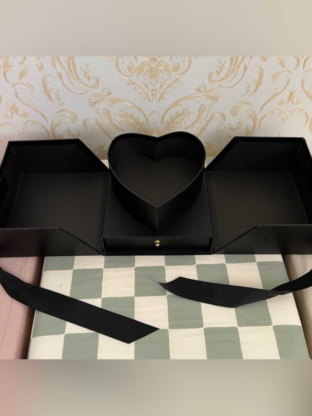 Luxury Black Explosion Gift Box with Heart Center & Pull-Out Drawer